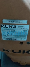কেবিনেটের সাথে KUKA রোবট KR120 R2700 ব্যবহৃত হয়েছে সেকেন্ড হ্যান্ড কুকা রোবট 9.9 নতুন
