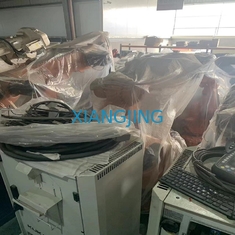 KR210 ব্যবহৃত KUKA রোবট R2700 সঙ্গে ক্যাবিনেট টিচ পেন্ড্যান্ট 9.9