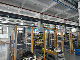 M-2000iA ইন্ডাস্ট্রিয়াল ওয়েল্ডিং রোবট আর্ম 6 এক্সিস ফ্যানুকের সেকেন্ড হ্যান্ড রোবট আর্ম