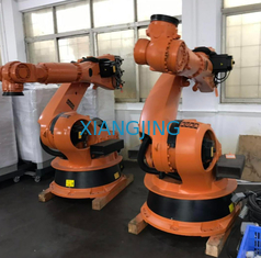 সেকেন্ড হ্যান্ড রোবট KR 210 R2700 EXTRA কুকা রোবট বাছাই এবং প্রচুর স্টক রাখার জন্য ব্যবহৃত হয়েছে